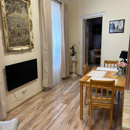 Obok Poczty Blisko Rynku Apartment Walbrzych Bagian luar foto